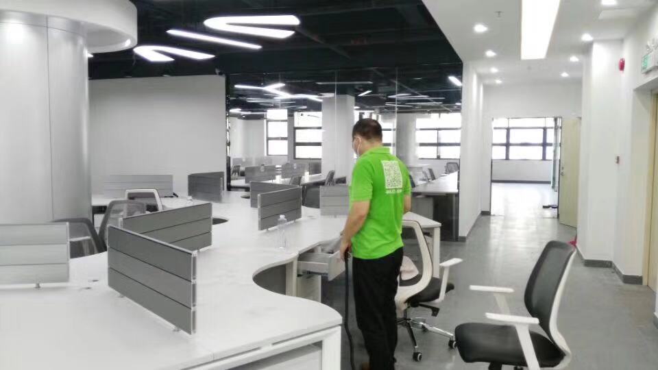 1657423884144040.jpg 微光医疗-上门除开云集团2.jpg