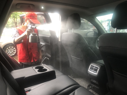 去新车异味的方法